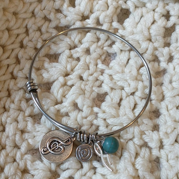 Jewelry - Dancer bracelet